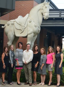 Pam Spencer, SPM Co-Chair; Alison Haralson, SPM Co-Chair; Catherine Kubala, SPM Co-Chair; Jimi Cagle, P.F. Chang’s Operating Partner; Sheila Cooper, SPM Co-Chair; Monica Henderson, Preview Night Committee; Chasity Munn, SPM Board Liaison; and Sherri Ebarb, SPM Co-Chair.